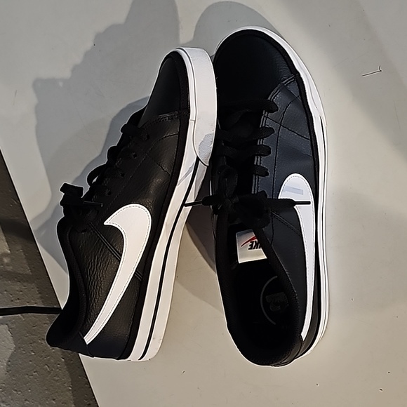 Nike Court Legacy size 11 - Picture 3 of 8